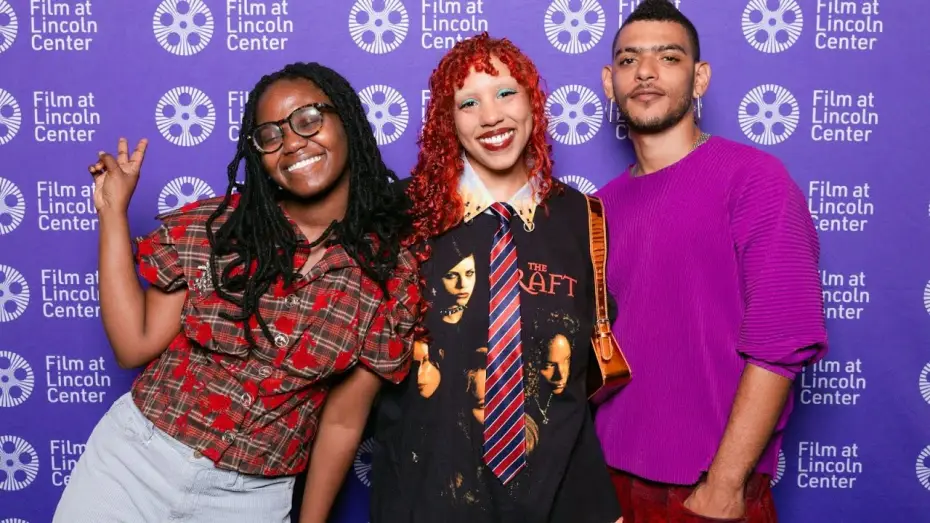 Відео до фільму Seeking Mavis Beacon — Jazmin Jones, Olivia McKayla Ross, and Yeelen Cohen on Seeking Mavis Beacon