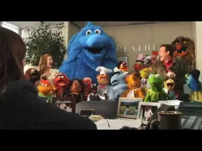 Відео до фільму Маппет-шоу | Disney Espa&ntilde;a | Trailer oficial Los Muppets