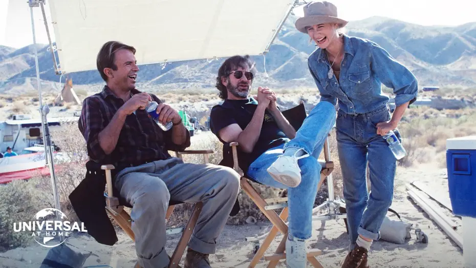 Відео до фільму Парк Юрського періоду — The Making of Jurassic Park - Full Documentary