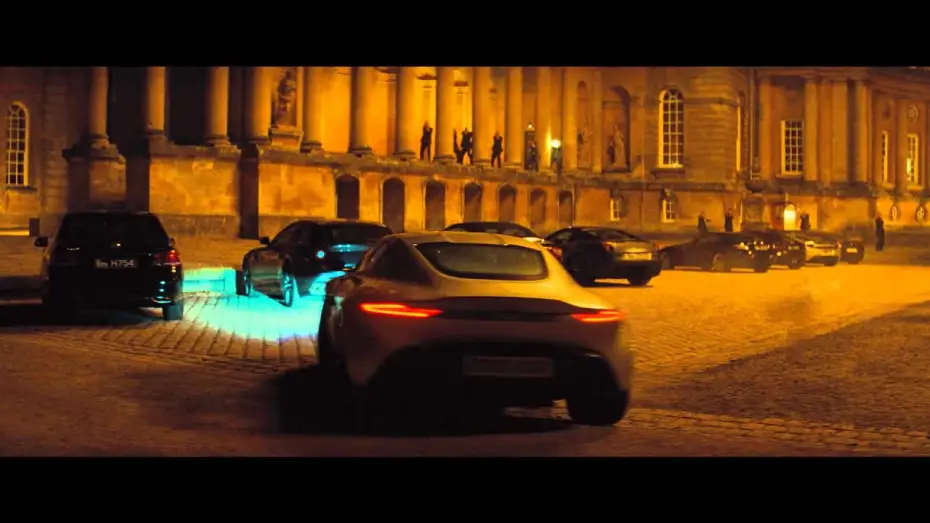 Відео до фільму 007: Спектр | 007 Spectre - Extrait Palazzo Exit - VF