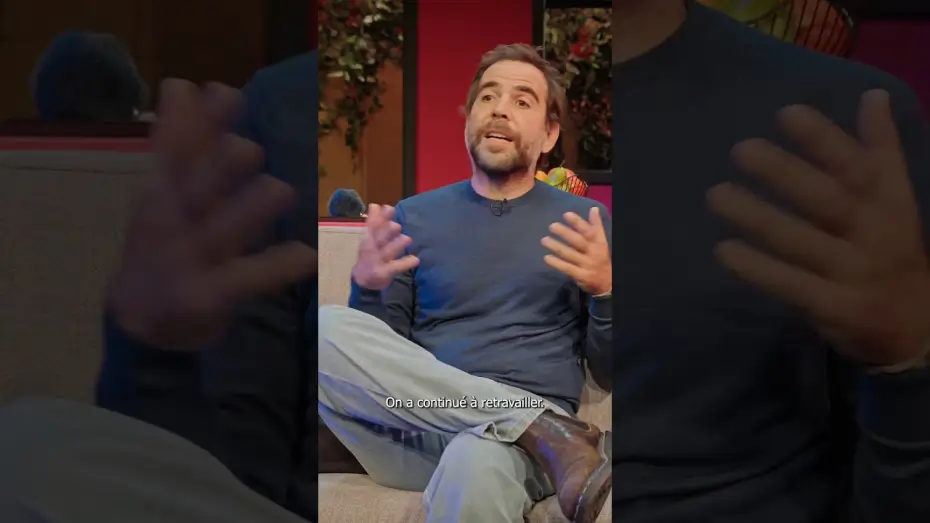 Відео до фільму Une id&eacute;e g&eacute;niale | UNE ID&Eacute;E G&Eacute;NIALE - Sur la sc&egrave;ne des Vari&eacute;t&eacute;s avec S&eacute;bastien Castro, auteur et com&eacute;dien