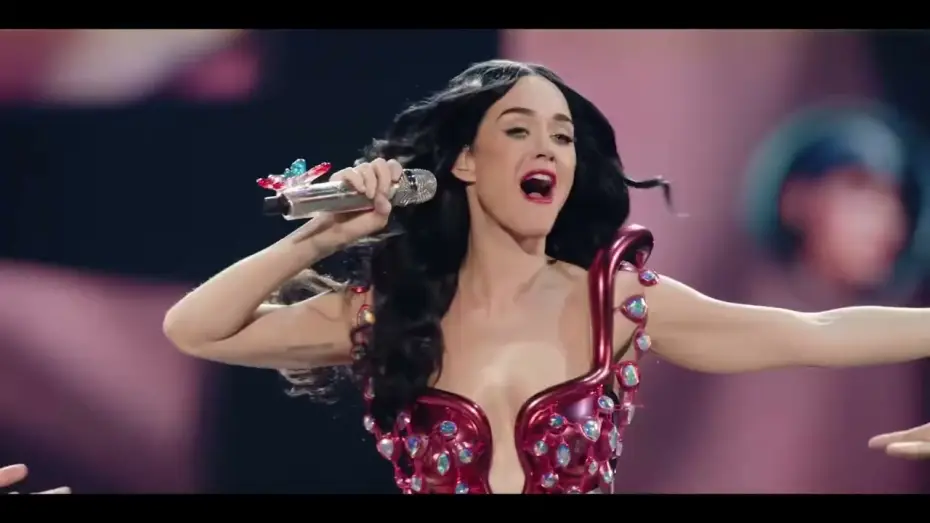 Відео до фільму Katy Perry: The Lifetimes Tour - Live from Paris | Katy Perry announces &lsquo;The Lifetimes Tour: Live From Paris&rsquo; premiering at Tribeca on June 8th.