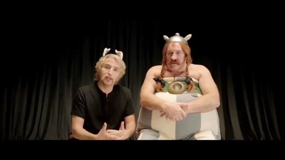 Відео до фільму Астерікс і Обелікс у Британії — ASTERIX ET OBELIX : AU SERVICE DE SA MAJESTE - interview "héros"