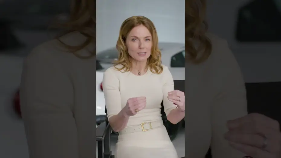 Відео до фільму Ґран Туризмо | Geri Halliwell-Horner, madre y apoyo del protagonista en su sue&ntilde;o [VOSE]