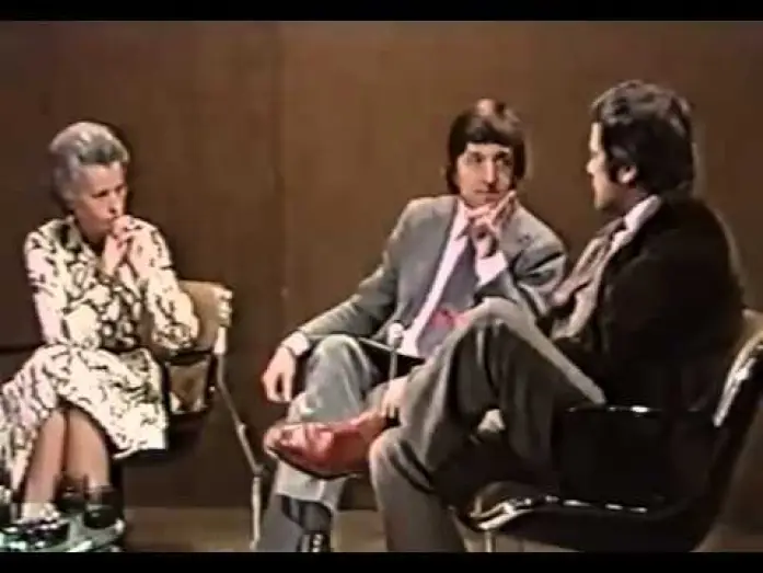 Відео до фільму Дияволи — Oliver Reed discusses The Devils