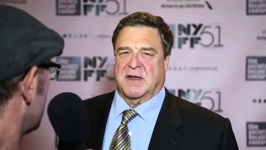 Відео до фільму Всередині Л'юіна Девіса — NYFF51: John Goodman - "Inside Llewyn Davis" Red Carpet