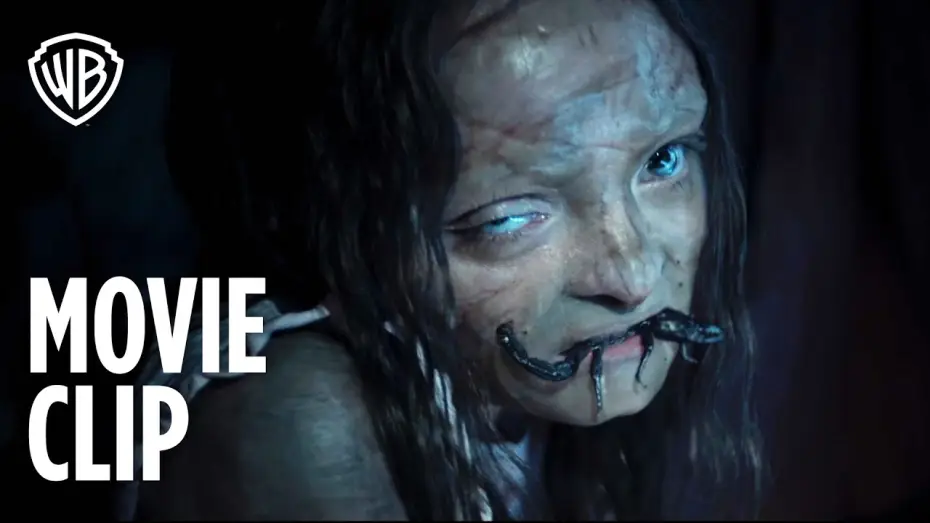 Відео до фільму Мумія Лі Кроніна | Katie Eats a Scorpion - Movie Clip
