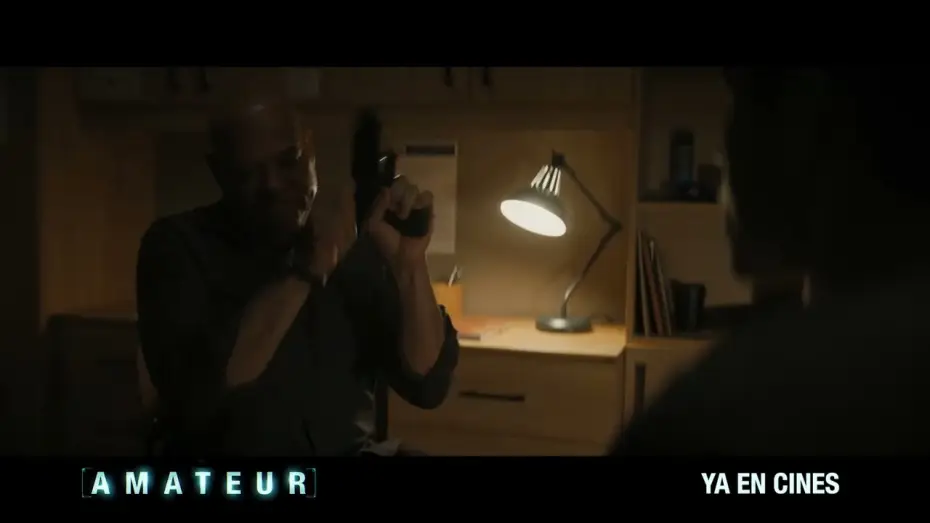 Відео до фільму Аматор | Anuncio: 'Espionaje'