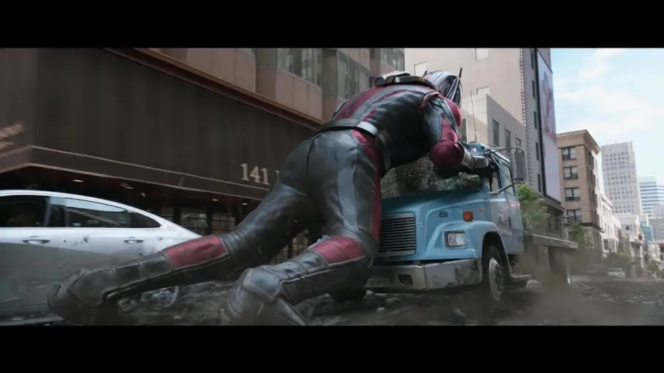 Відео до фільму Людина-мураха та Оса | Ant-Man et La Gu&ecirc;pe : Reportage : L'action ne s'arr&ecirc;te jamais