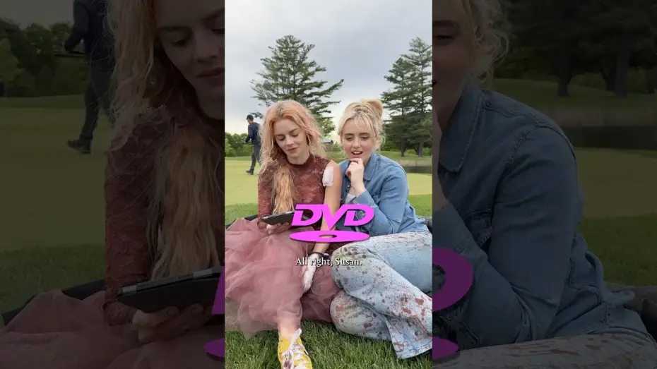 Відео до фільму Гра в хованки: Я йду шукати | Samara & Kathryn Read Tweets