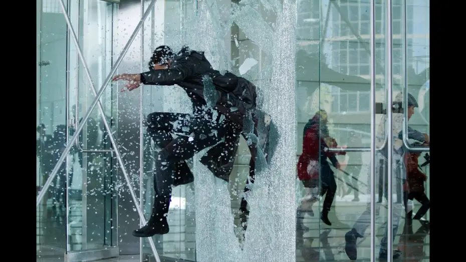 Відео до фільму Стартрек: Відплата | STAR TREK INTO DARKNESS - The Future 20'' VF