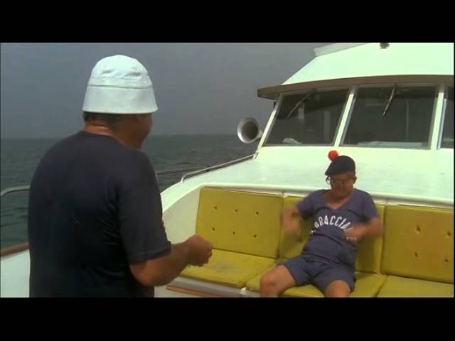 Відео до фільму Fantozzi Against the Wind | Фантоцци против всех (Гудок и промахи)