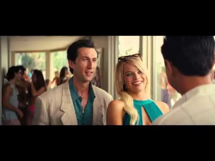 Відео до фільму Вовк з Волл-стріт | LE LOUP DE WALL STREET Extrait Naomi VF