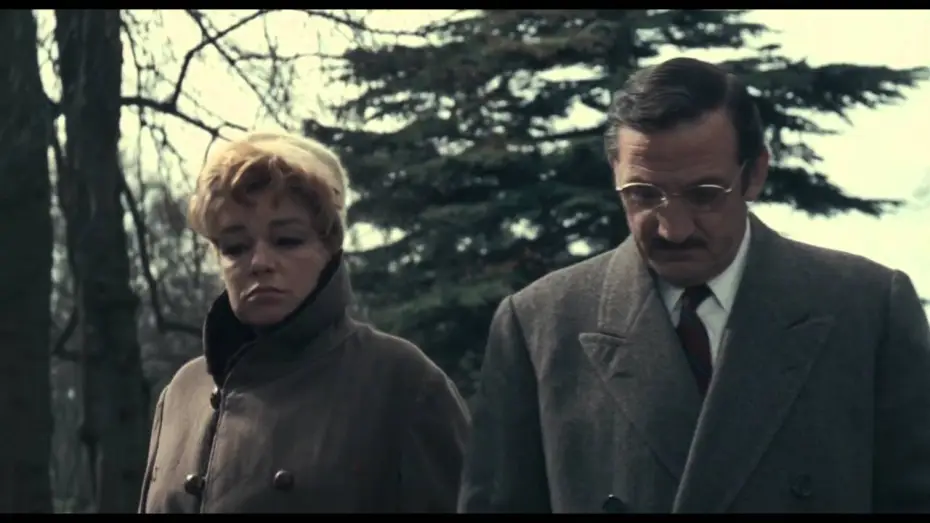 Відео до фільму Армія тіней | L'Arm&eacute;e des ombres (1969) -  Trois homme cela aurait &eacute;t&eacute; de trop