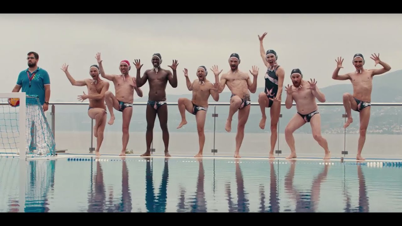 Відео до фільму The Shiny Shrimps | The Shiny Shrimps / Les Crevettes paillet&eacute;es (2019) - Trailer (French)