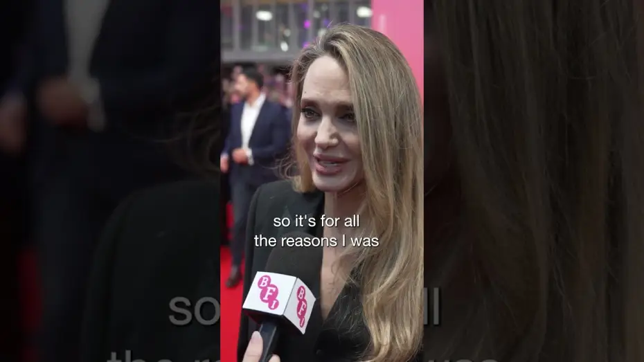 Відео до фільму Марія — Angelina Jolie on playing Maria Callas