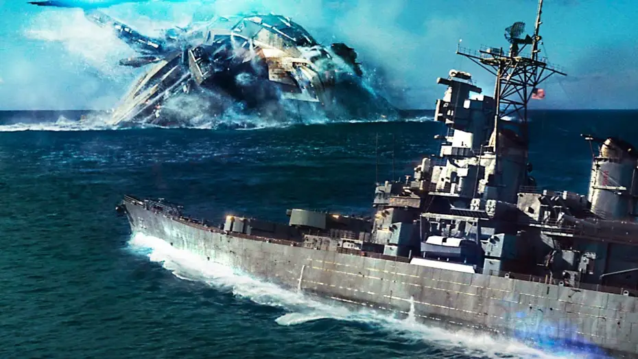 Відео до фільму Морський бій | Un navire de la 2e Guerre mondiale contre le vaisseau m&egrave;re alien | Battleship | Extrait VF