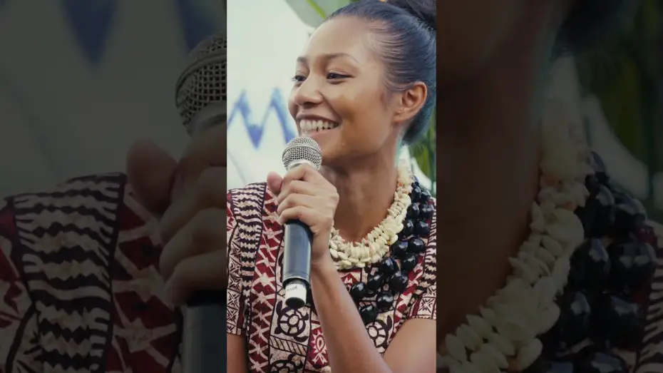 Відео до фільму Ваяна — Moana Cast & Crew Visit London's Moana Pop-Up Experience!