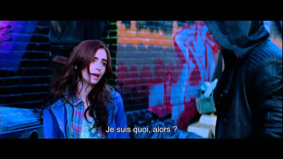 Відео до фільму Знаряддя смерті: Місто кісток | The Mortal Instruments - Bande Annonce VOST