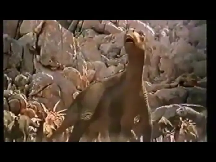 Відео до фільму Динозавр — Dinosauri (2000) - Trailer cinematografico italiano completo
