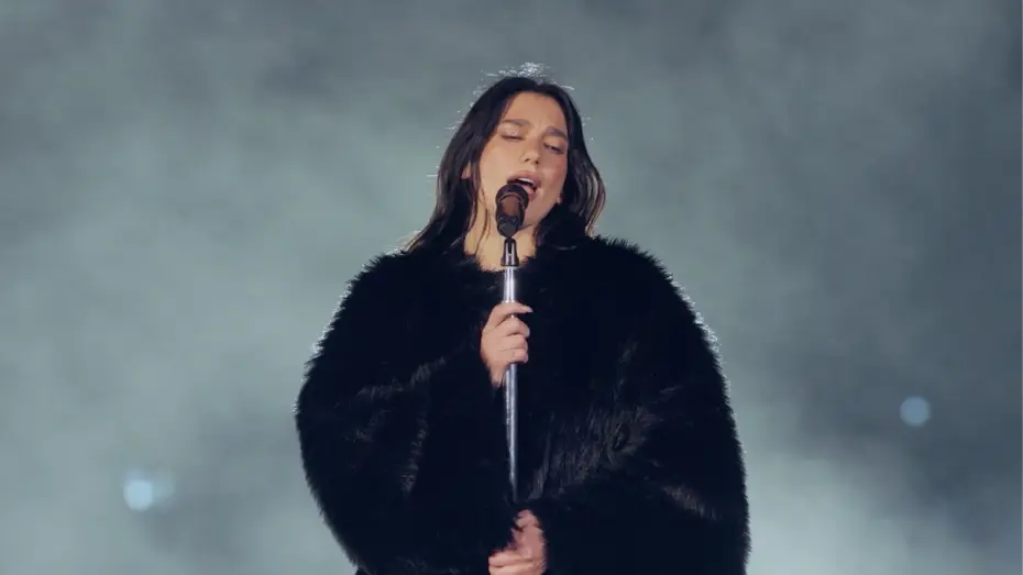 Відео до фільму Dua Lipa: Live From Mexico | Dua Lipa - Anything For Love (En concert &agrave; Mexico)