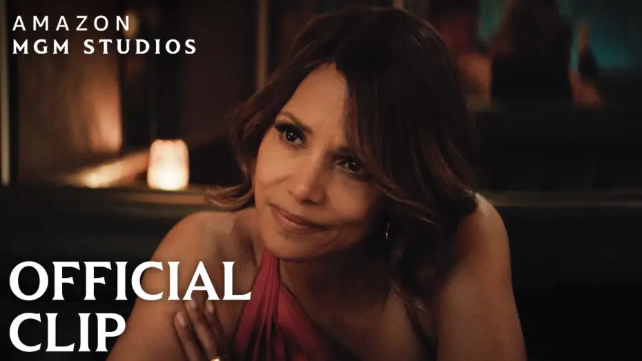 Відео до фільму Crime 101 | Sharon Sizes Up Mike - Clip