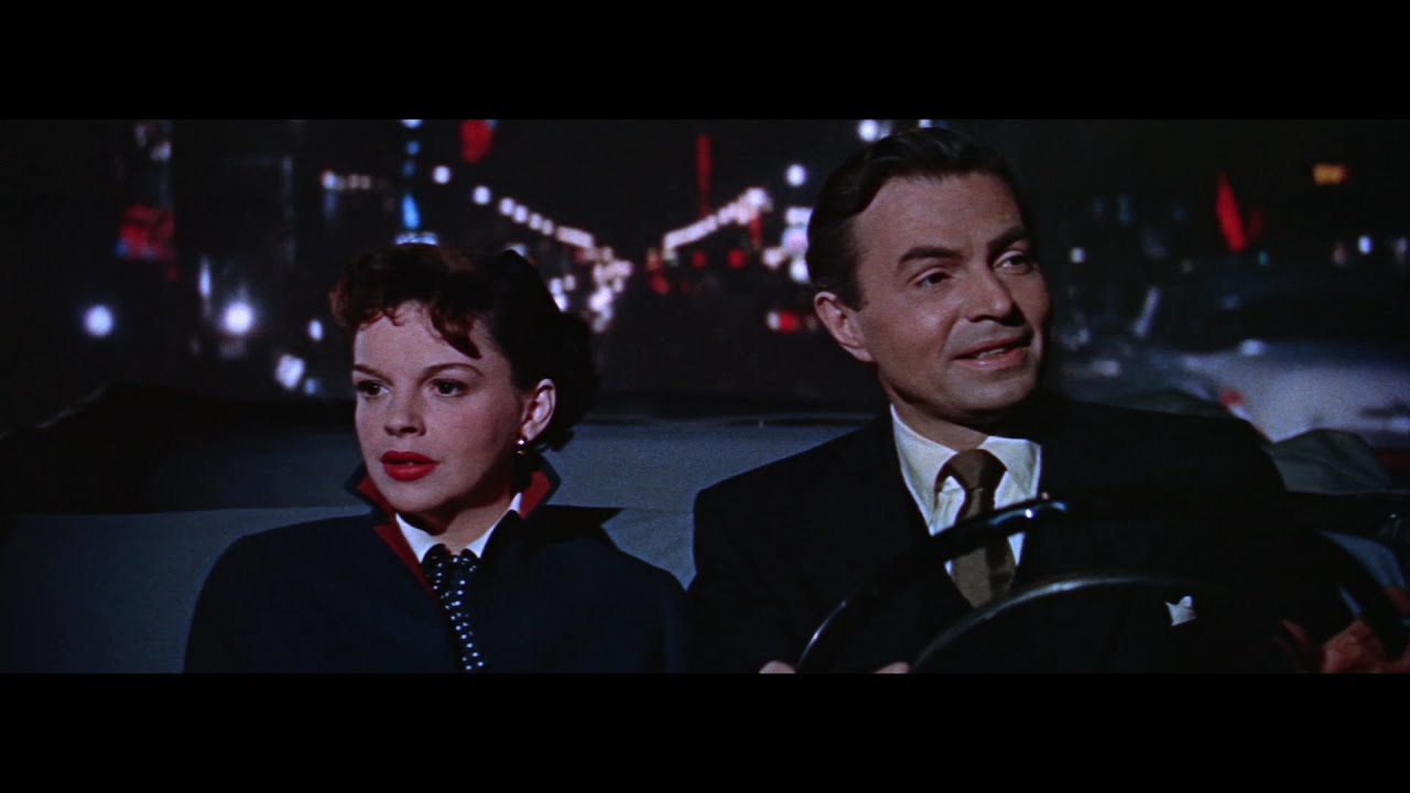 Відео до фільму Зірка народилася | Lisa Rinna Discusses Her Love of A STAR IS BORN ('54)