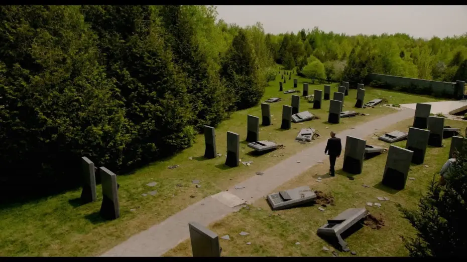 Відео до фільму The Shrouds | Coming Soon