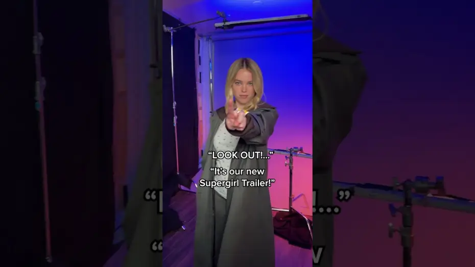 Відео до фільму Суперґьорл — Must be a greeting she picked up on another planet.