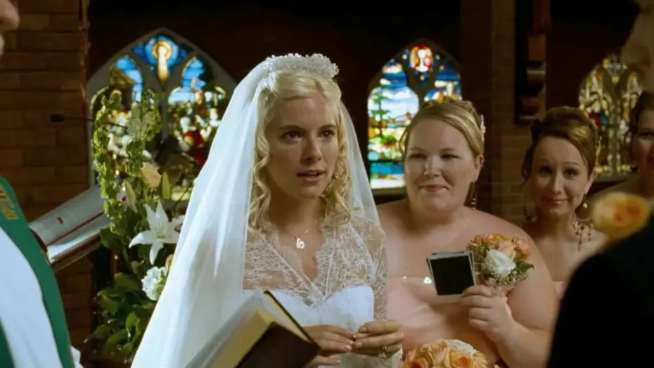 Відео до фільму Камілла | Медовый месяц Камиллы - Trailer