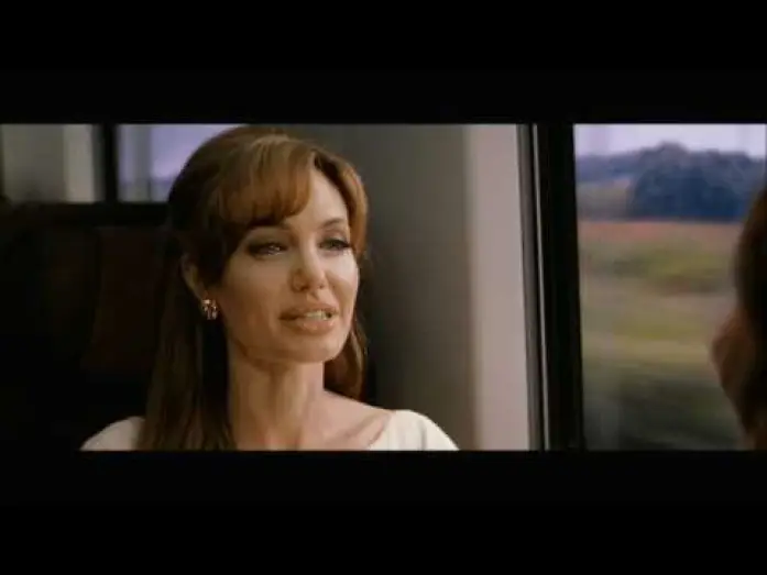 Відео до фільму Турист — The Tourist - Trailer italiano HD