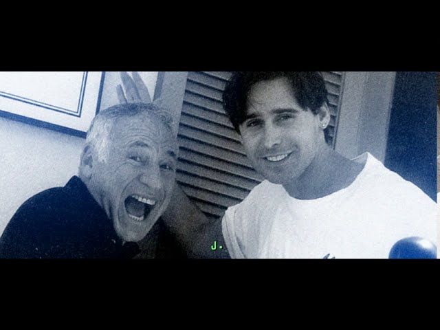 Відео до фільму Поле битви &mdash; Земля | Special Feature Preview - "Leverage: Writing The First Draft"