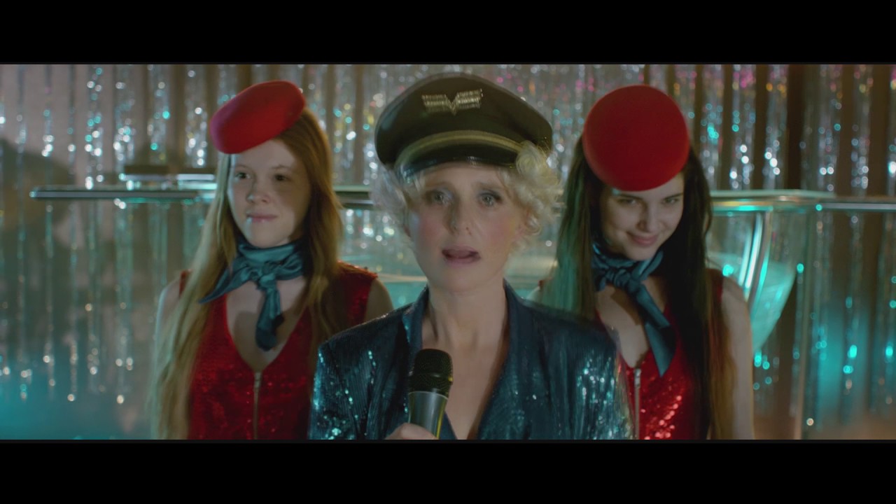 Відео до фільму Доньки дансингу | THE LURE - Janus Films Trailer