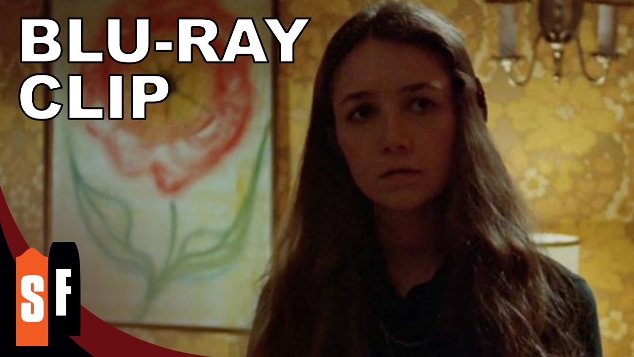 Відео до фільму Чорне Різдво | Clip 1: Someone's Watching