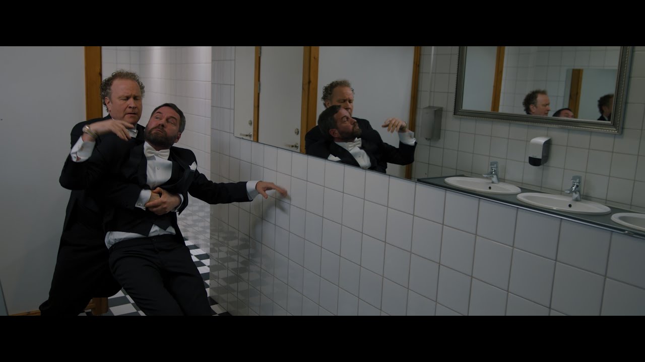 Відео до фільму Grand Finale | Fullt h&uacute;s - S&yacute;nishorn #1