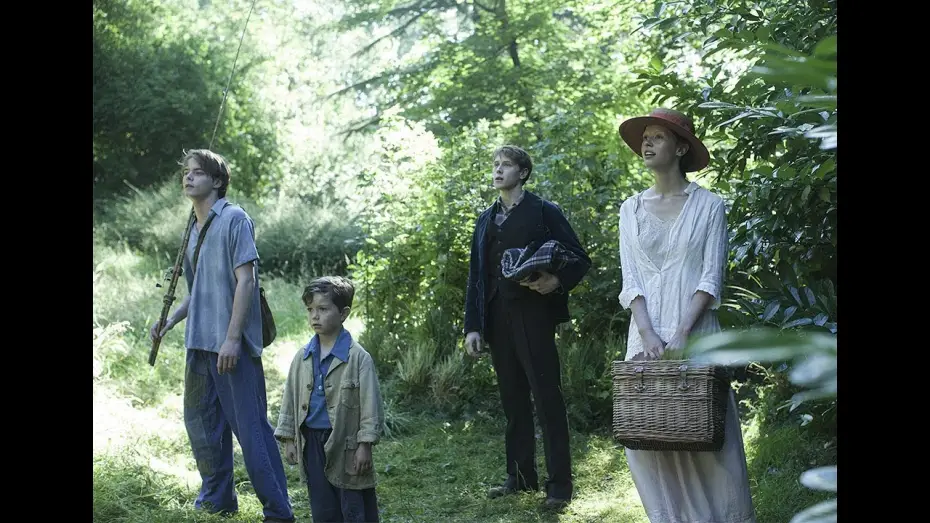 Відео до фільму Оселя тіней | EL SECRETO DE MARROWBONE &ndash; Teaser Tr&aacute;iler VOSE