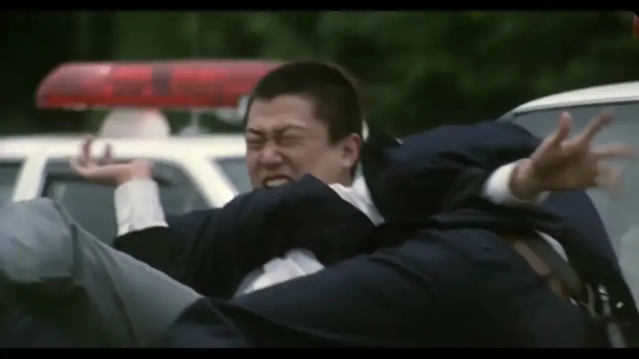 Відео до фільму GO | Opening Scene