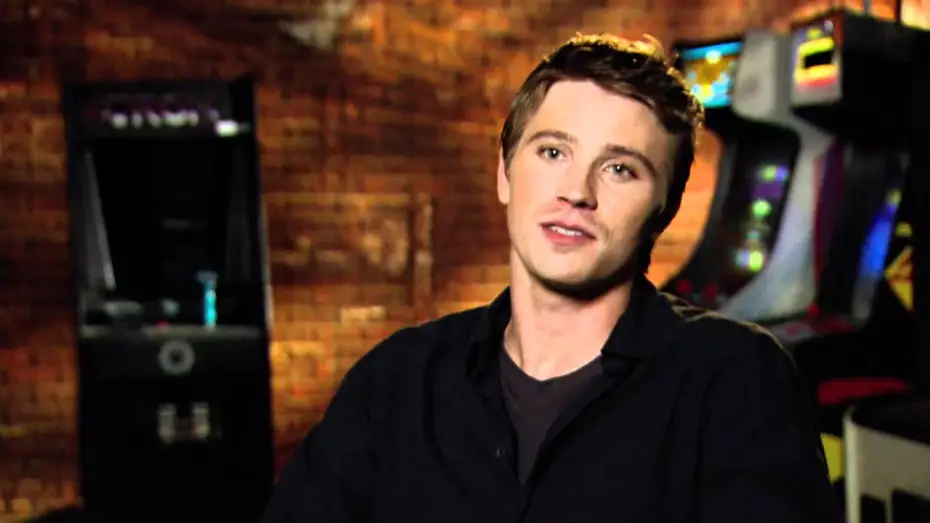 Відео до фільму Трон: Спадок — TRON: LEGACY - Il mondo di Tron, featurette
