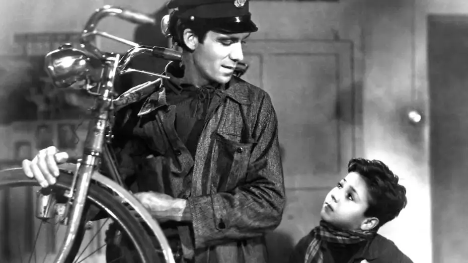 Відео до фільму Викрадачі велосипедів — Ladrón de bicicletas (Vittorio de Sica, 1948)