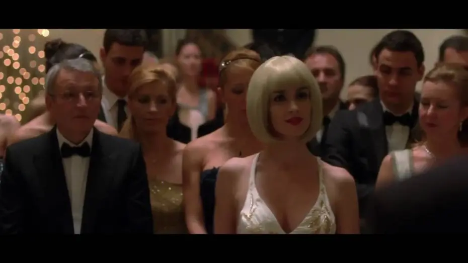 Відео до фільму Усім потрібна Кет | Cat Run (2011) - Official Trailer [HD]