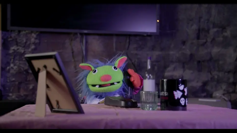 Відео до фільму Puppet Love | Puppet Love Teaser Trailer