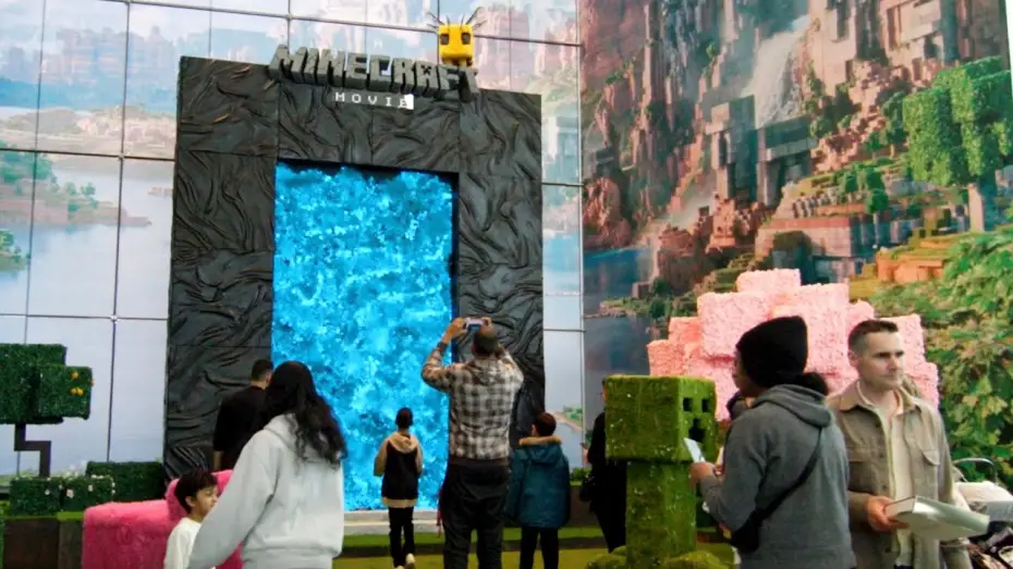 Відео до фільму Майнкрафт | A Minecraft Movie March Break FUN!