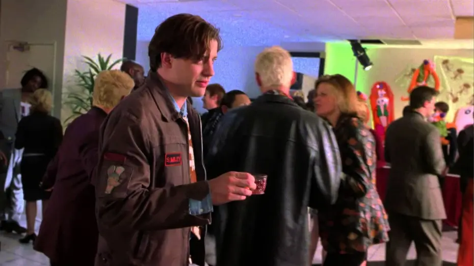 Відео до фільму Мавп&rsquo;яча кістка | Обезьянья кость - Trailer