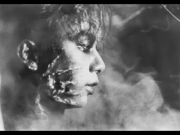 Відео до фільму Тецуо: Людина-залізо — 鉄男　TETSUO THE IRON MAN