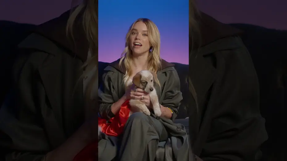 Відео до фільму Суперґьорл — Out-of-this-world cuteness!