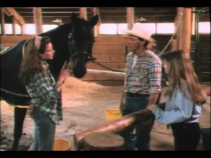 Відео до фільму Dark Horse | Dark Horse Trailer 1992