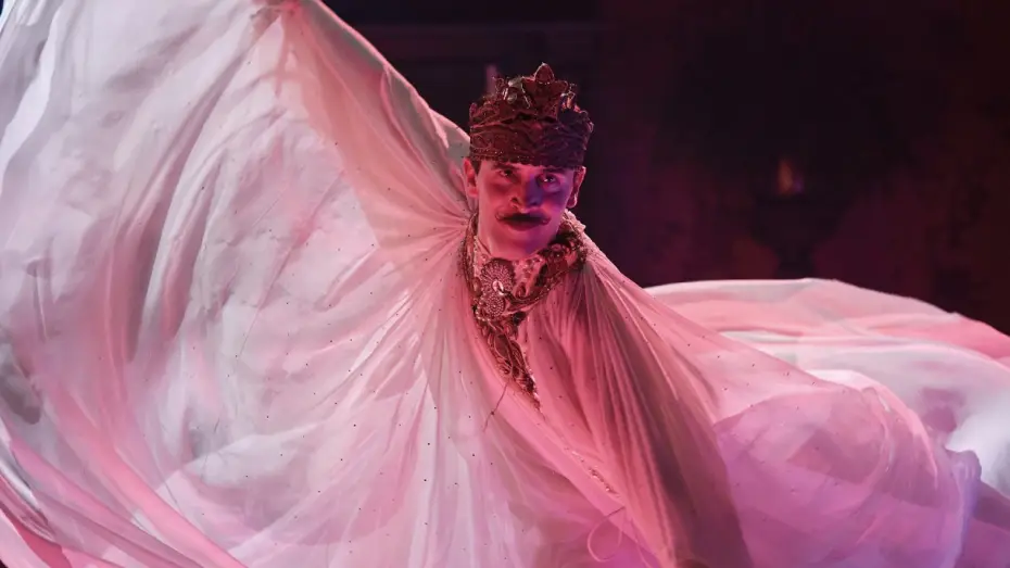 Відео до фільму Madfabulous | Clip