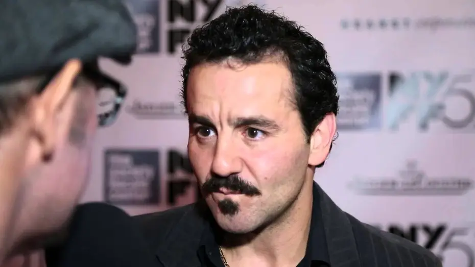 Відео до фільму Всередині Л'юіна Девіса — NYFF51: Max Casella - "Inside Llewyn Davis" Red Carpet