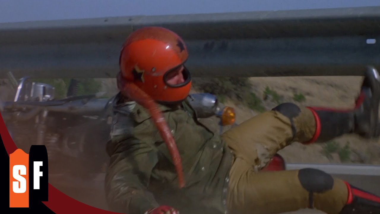 Відео до фільму Скажений Макс | Mad Max (1979) Mel Gibson Talks Dangerous Stunts HD