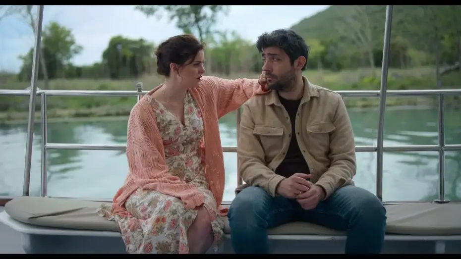 Відео до фільму &Alpha;&chi;έ&rho;&omicron;&nu;&tau;&alpha;&sigmaf; | &Alpha;&chi;έ&rho;&omicron;&nu;&tau;&alpha;&sigmaf; - Trailer (10&omicron; &Pi;&alpha;&nu;ό&rho;&alpha;&mu;&alpha;)